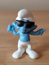 Peyo Toys 2013 Smooth Smurf Figurine McDonalds