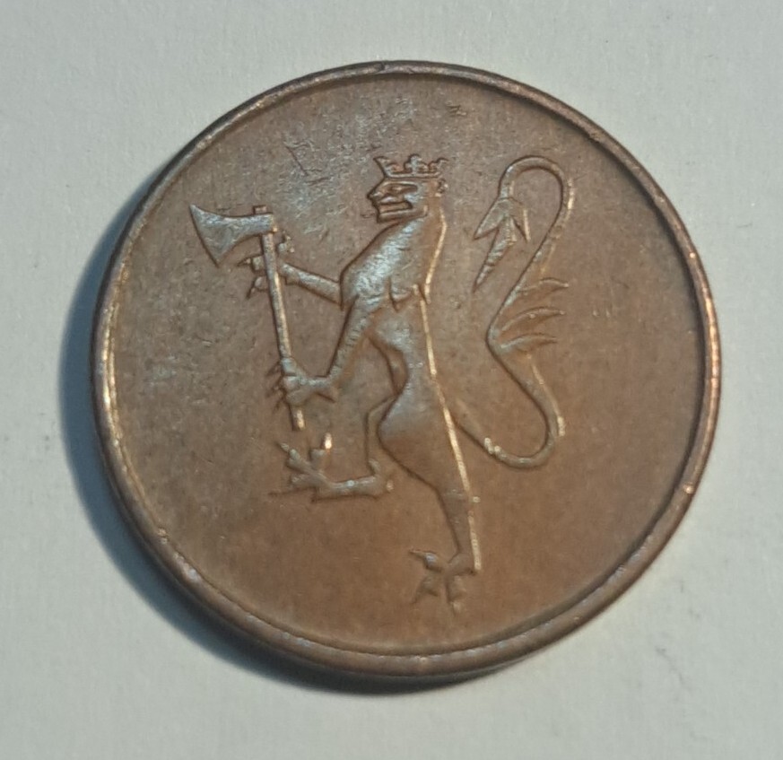 1974 Norway 5 Ore Den Norske Love (The Norwegian Lion) Coat Of
