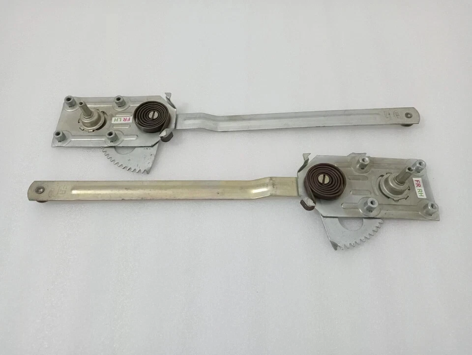 Front Left & Right Door Window Winder Mechanism Regulator Morris Minor Oxford Foto 2 de 4