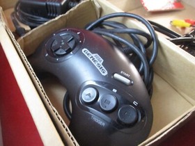 Sega Genesis Model 2 Console w/ Box Controller Cord Sonic Spinball System Manual