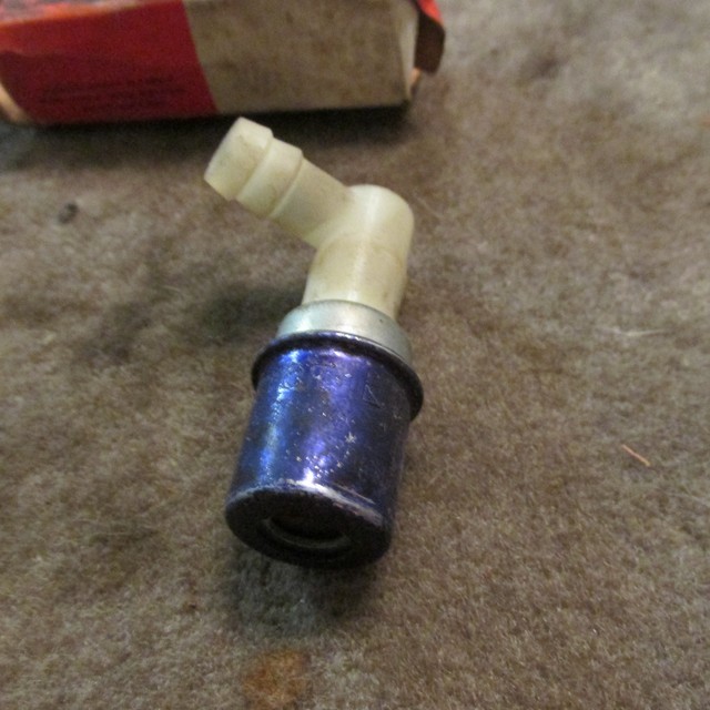 NOS 1977 1980 FORD MUSTANG PINTO FAIRMONT 2.3L 2300cc PCV VALVE EV88