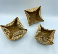 Antiguo valle del Indo antigüedades recipientes de arcilla Harappan Mehrga