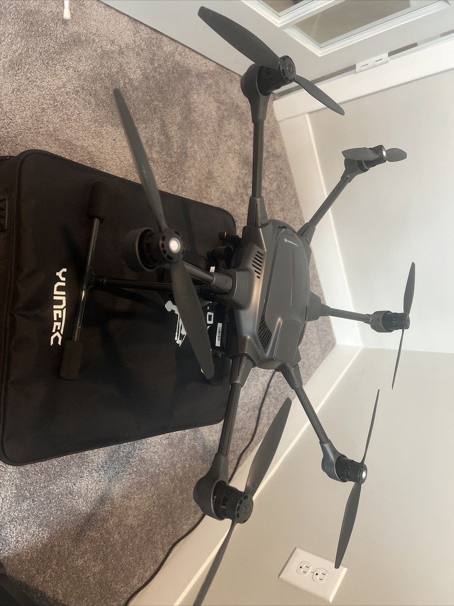 Yuneec Typhoon H with Intel RealSense Technology 4K Collision