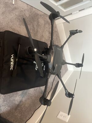 Yuneec Typhoon H with Intel RealSense Technology 4K Collision Avoidance eBay