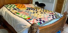 QUILT HAND MADE STITCHED PATCHWORK 82X65 BLANKET VINTAGE