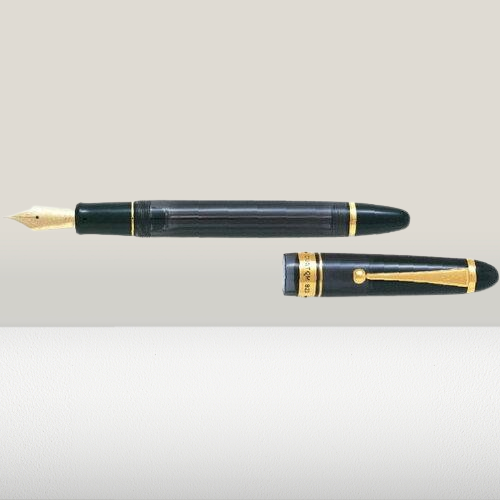 Pilot Namiki Custom 823 Fountain Pen Transparent Black Medium Nib FKK-3MRP-TB-M