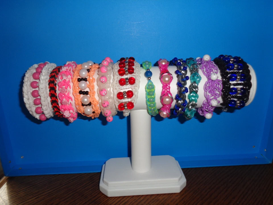 Armbänder aus Loom-Gummibänder verschiedene Varianten    UNIKATE