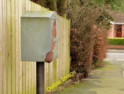 Foto 6x4 Drop Box, Lambeg (2) Dunmurry A Drop Box at the Moss Road Ende o c2014