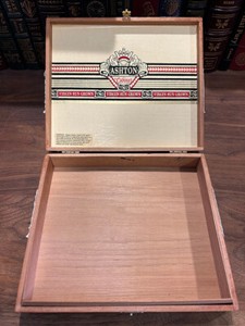Ashton VSG Sorcerer Empty Wood Cigar Box 9.5" x 8" x 2"