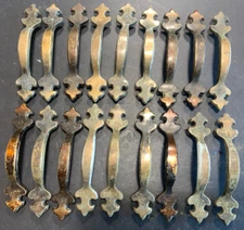 Lot of 18 Vintage Amerock 157-1 Antique Brass Cabinet Drawer Handles PATINA