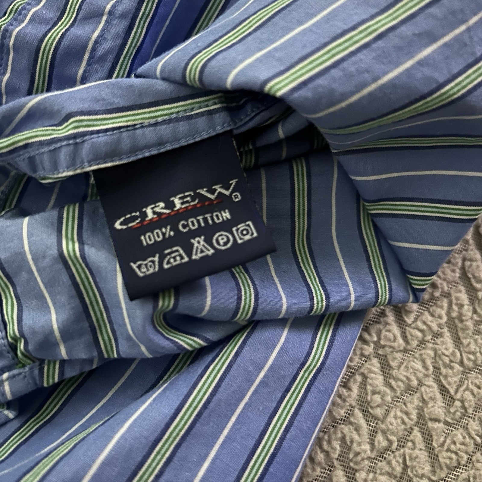 CREW CLOTHING CO Tailored Fit 100percent COTTON Button Shirt XL Blue And Green Stripe image 4