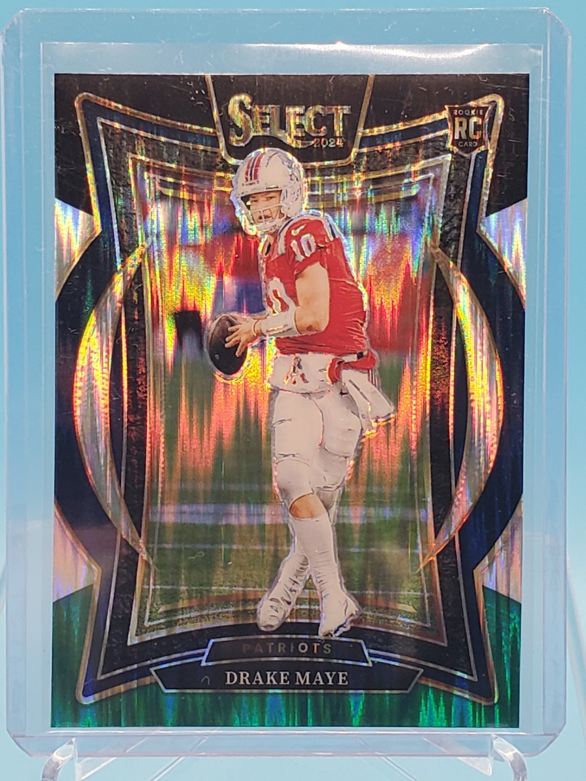 2024 Panini Select - Concourse Drake Maye #27 Black & Green Shock Prizm (RC)