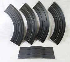 Aurora Model Motoring HO Race Track Curves 4x  Hump