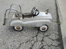 Vintage Fire and Rescue Pedal Car Engine No. 7 Metal Ride-On Toy