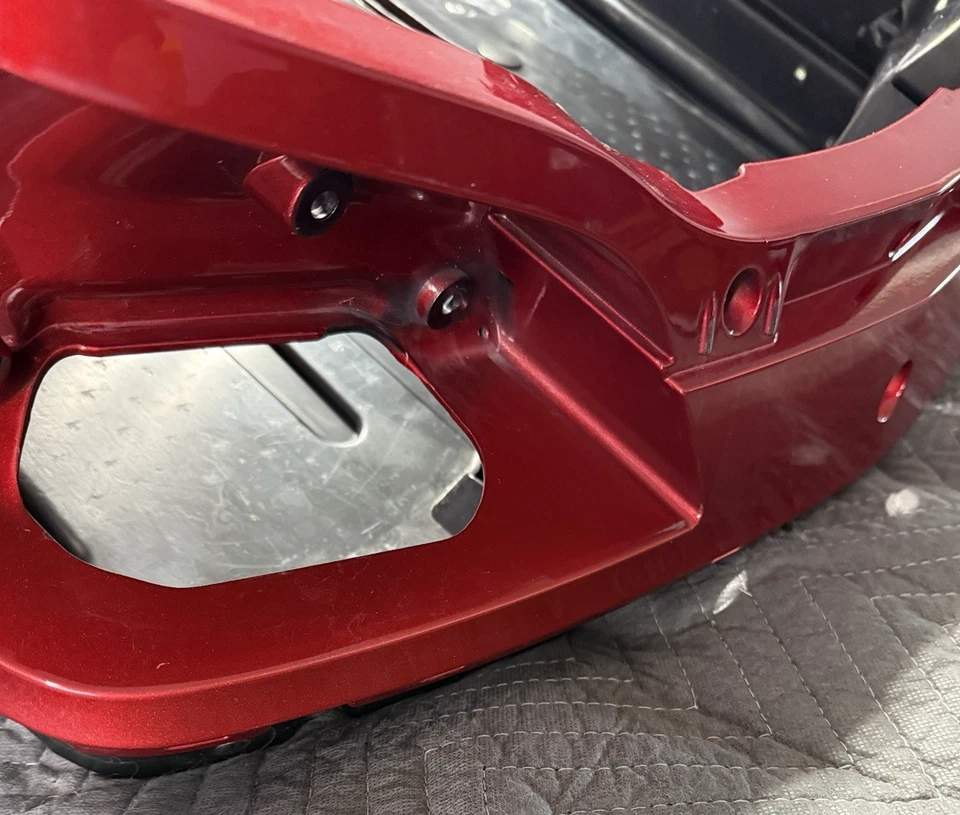 Honda Goldwing GL1800 2001-2010 OEM carrocería inferior trasera maletero 81111-MCA-0000 USADO Foto 4 de 4