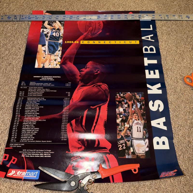 1995-1996 UConn Ray Allen Sheffer Knight  XTraMart Big east Poster 23 X 18