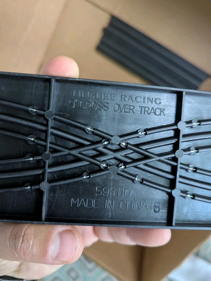 Coche Ranura Escala HO Realista Super Brillante Cross Over Track y 9 "Pista Recta Foto 2 de 2