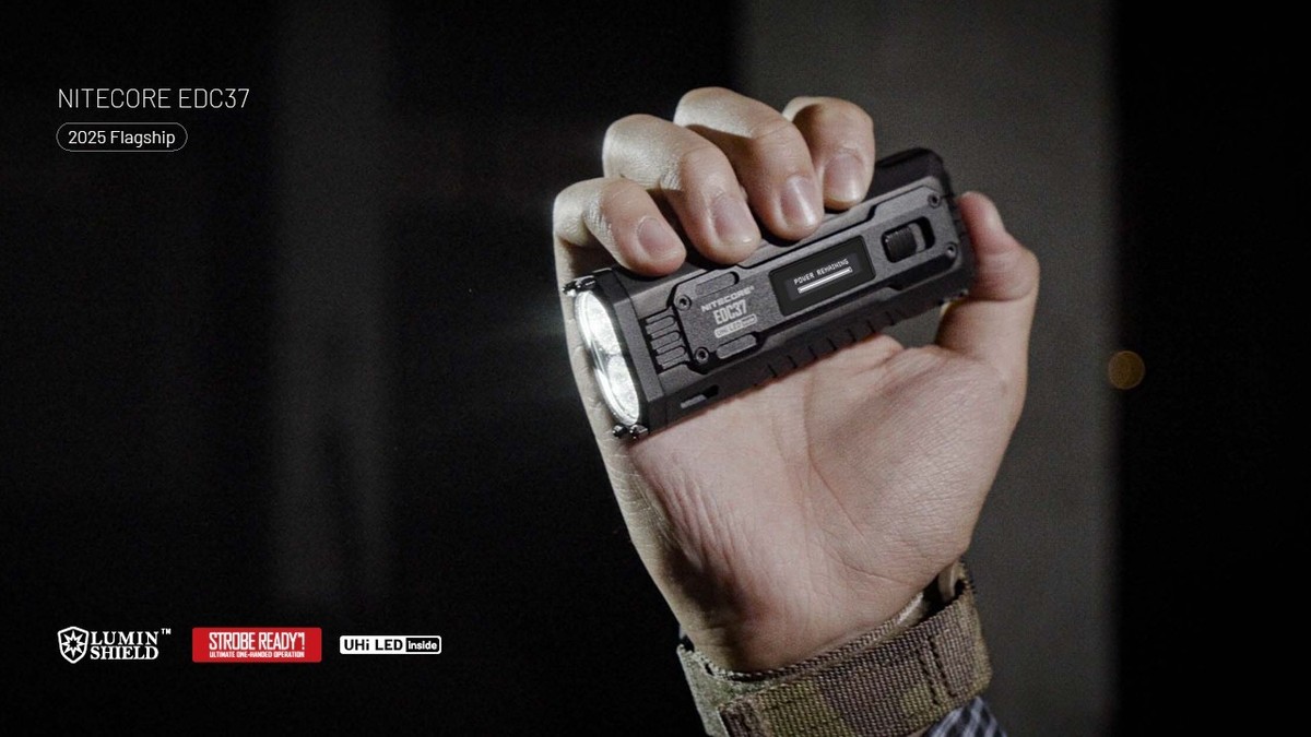 Nitecore EDC37 Flashlight 8000 Lumen Flat EDC Ultimate Torch