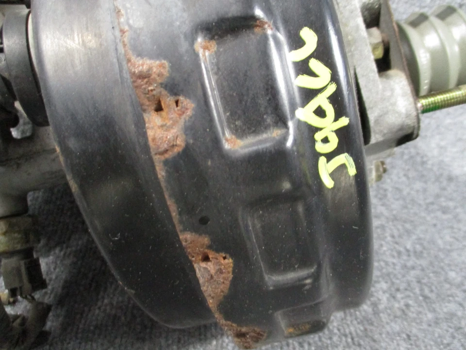 Conjunto de refuerzo de freno y cilindro maestro Toyota Sequoia 2UZFE 2003-2007 FABRICANTE DE EQUIPOS ORIGINALES Foto 4 de 4