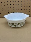 Vintage PYREX Spring Blossom Crazy Daisy 750ml Casserole Dish 472-B Nice