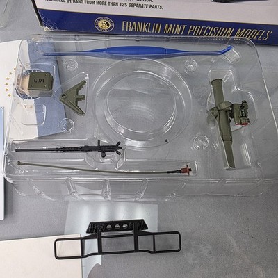 Franklin Mint Humvee 1:24 Scale Diecast Military M966 with Box