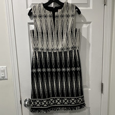 Tory Burch Black & White Geometric Shift Dress Round Neck Fringe Hem Size 2