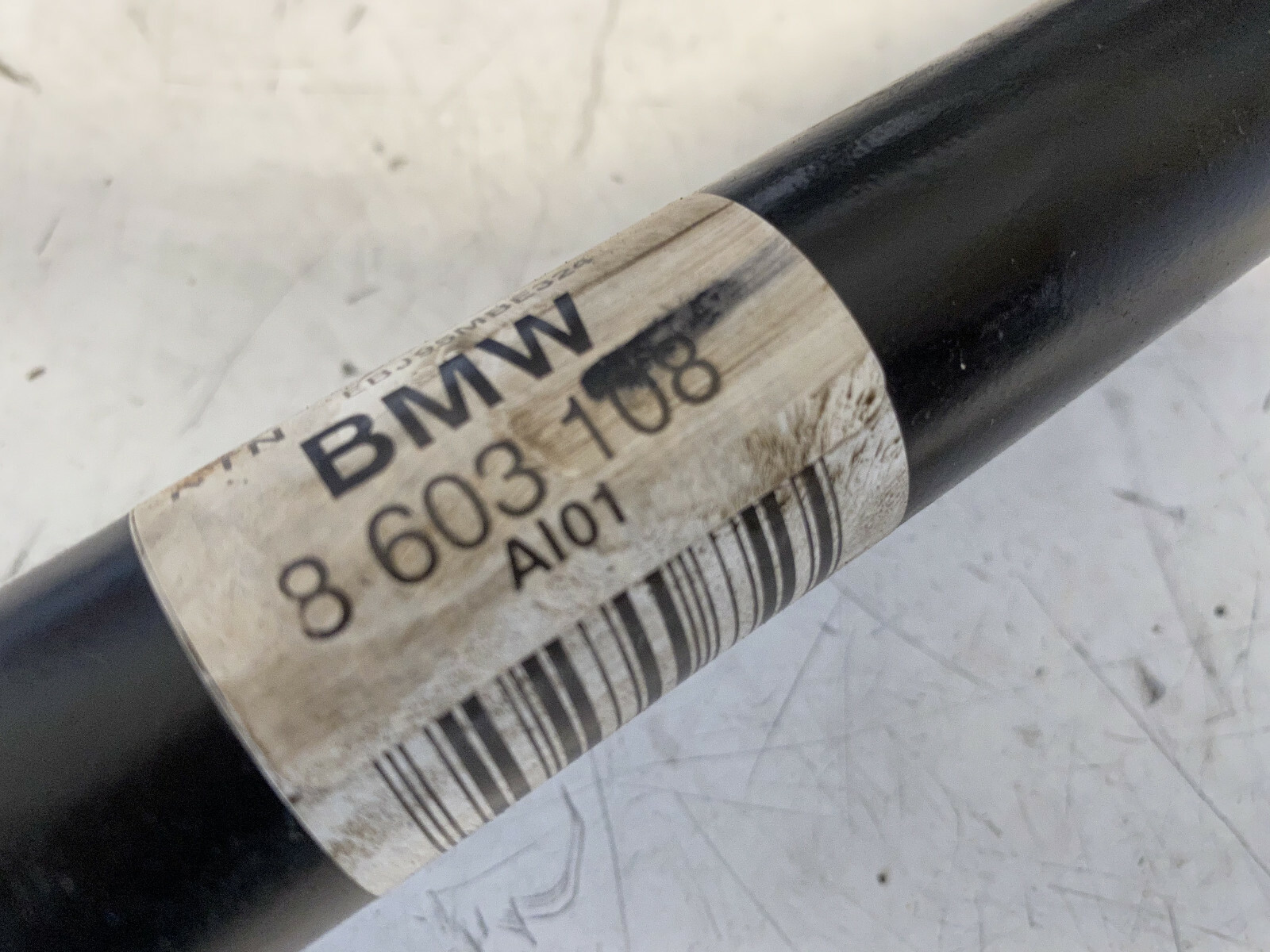 BMW REAR AXLE OUTPUT SHAFT AWD iX RIGHT F30 F31 328iX P 