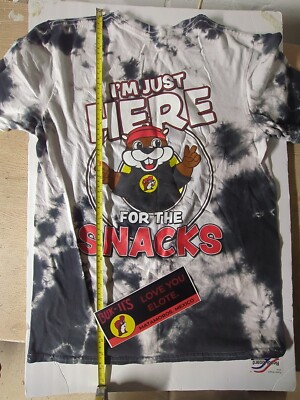 Bucees Shirt Mens M Cow Tie Dye Im Just Here For The Snacks Free Sticker 