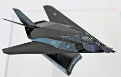 USAF F-117 Nighthawk Stealth Twin Engine Single PS5386 Daron Same Day Shipping