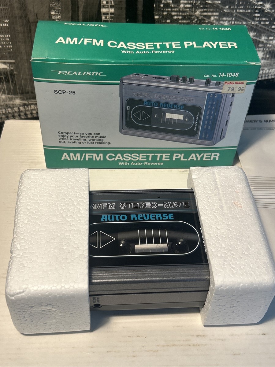 1989 Realistic SCP-25 Portable AM/FM Cassette Player Rare Radio