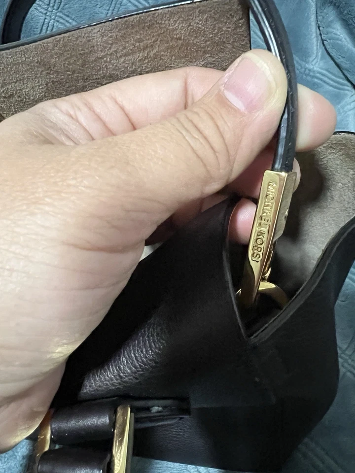 Bolsa tiracolo Michael Kors Collection Miranda couro preto - Imagem 4 de 4