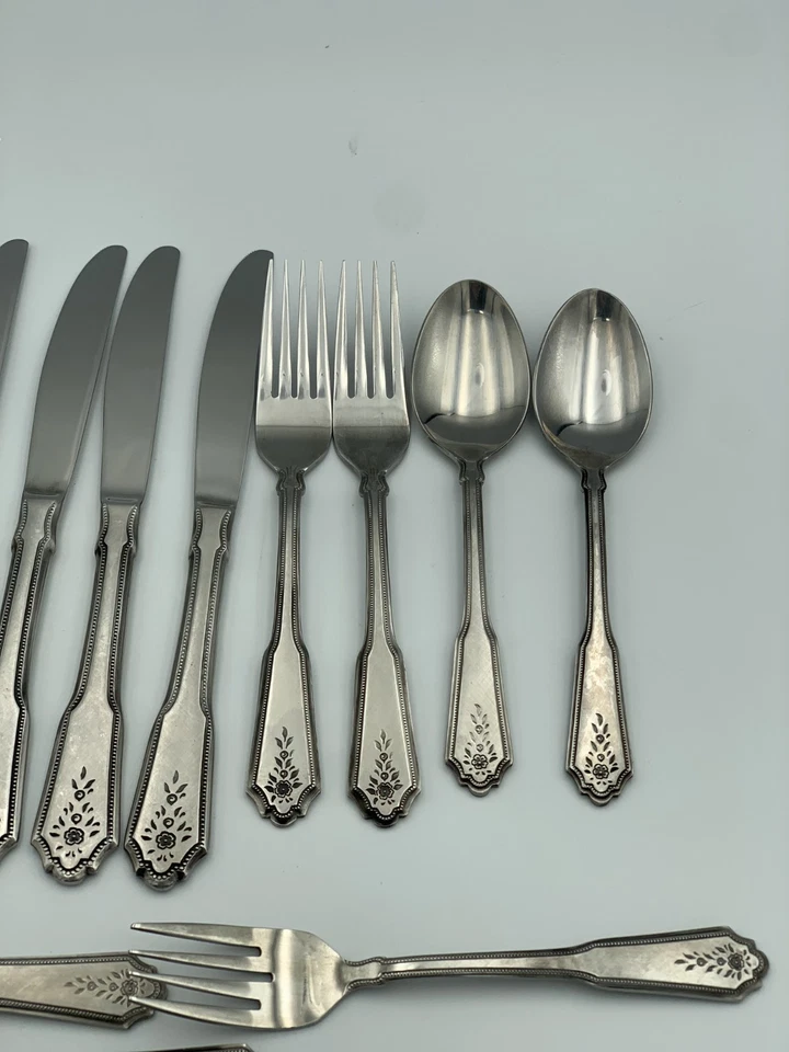 Vtg Rogers Stanley Roberts Norcrest Brentwood 15 Pc Flatware Spoons Forks Knives - Image 3 of 4