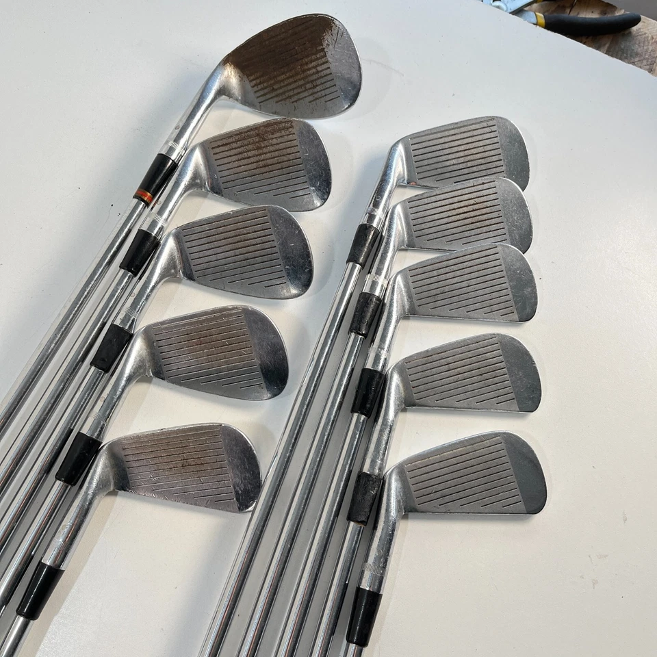 Juego de 4 hojas de acero rígidas flexibles Ben Hogan Apex PC 2-PW SW Apex Foto 3 de 4