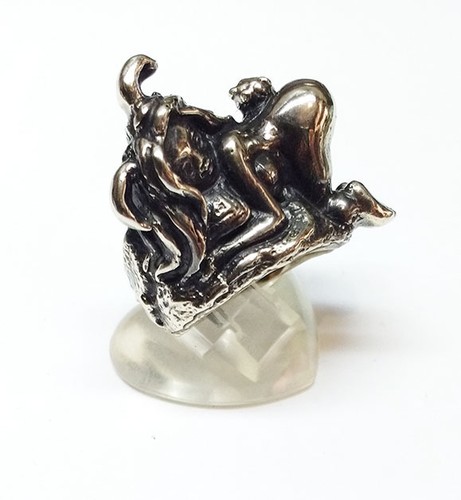 Sexy Rabbit Girl Silver Ring - Picture 4 of 6