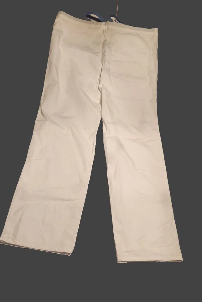 SCRUBS & BEYOND WHITE SCRUBS SIZE SMALL - Image 2 of 4