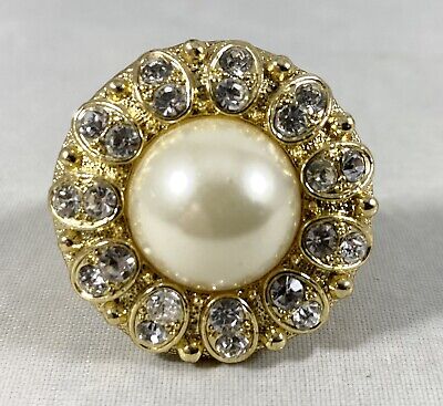 Arnold Scaasi Cocktail Ring Goldtone Faux Pearl Rhinestone Arnold Scaasi Cocktail Ring Goldtone Faux Pearl Rhinestone