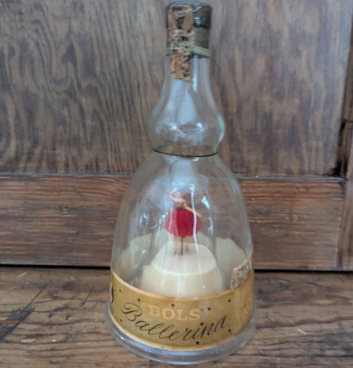 VTG Working BOLS Dancing Red BALLERINA Liquor Bottle MUSIC BOX
