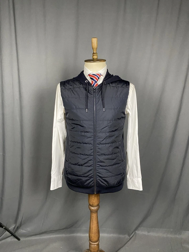Hugo Boss Men's Blue Padded Hooded Vest Size L - Image 3 of 4