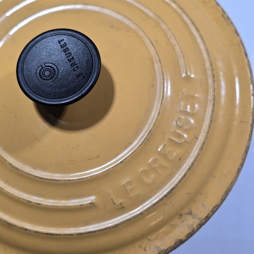 Le Creuset Replacement Lid Size 20cm Yellow Lecreuset Spare Only - Picture 4 of 4