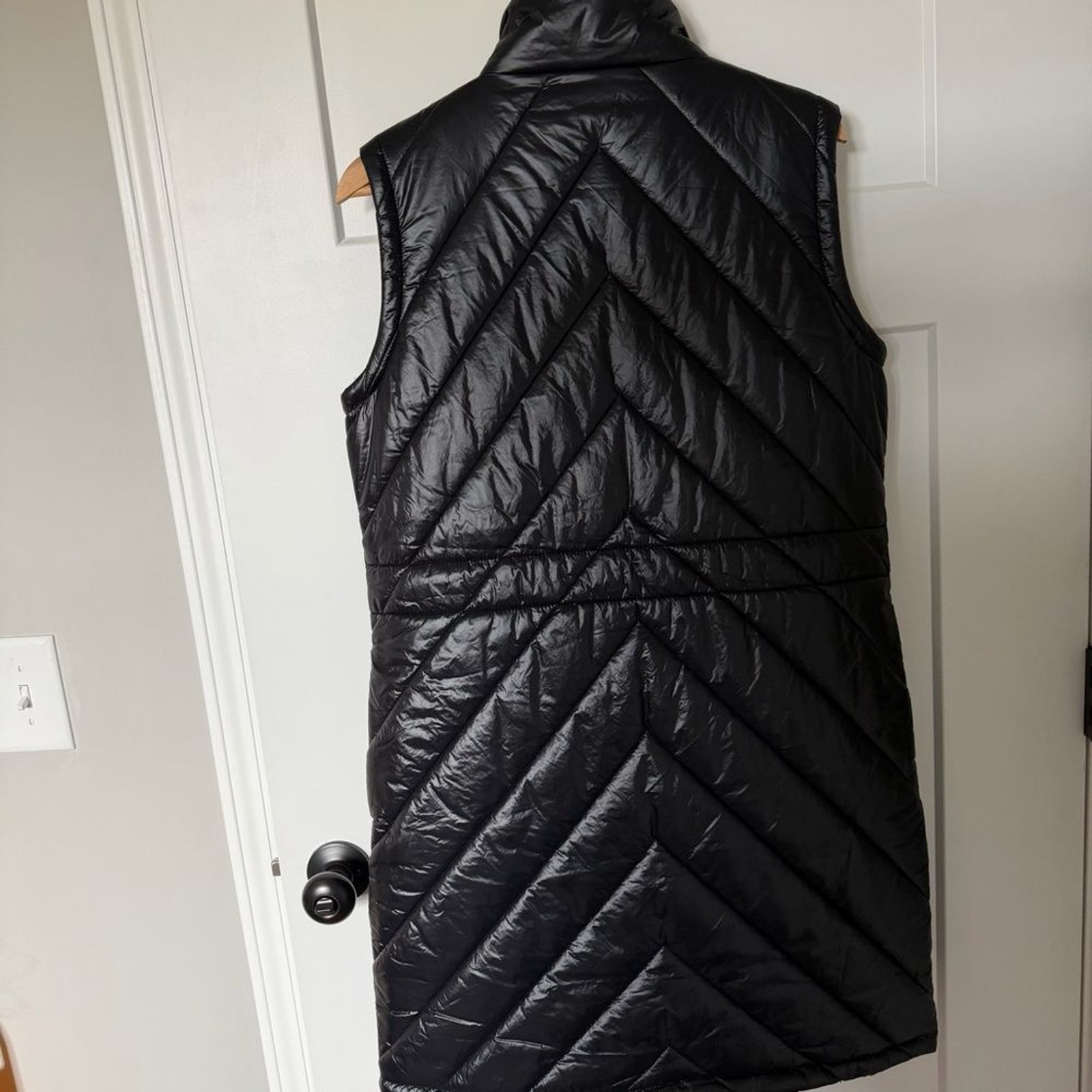 Calvin Klein Black Quilted Long Puffer Vest Small NEW Cozy Winter Jacket thumbnail 9