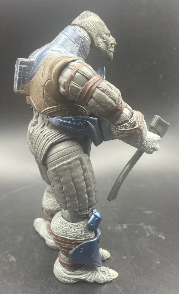 HALO 3 - Blue Brute Bodyguard Action Figure 2009 McFarlane Toys - Image 3 of 4