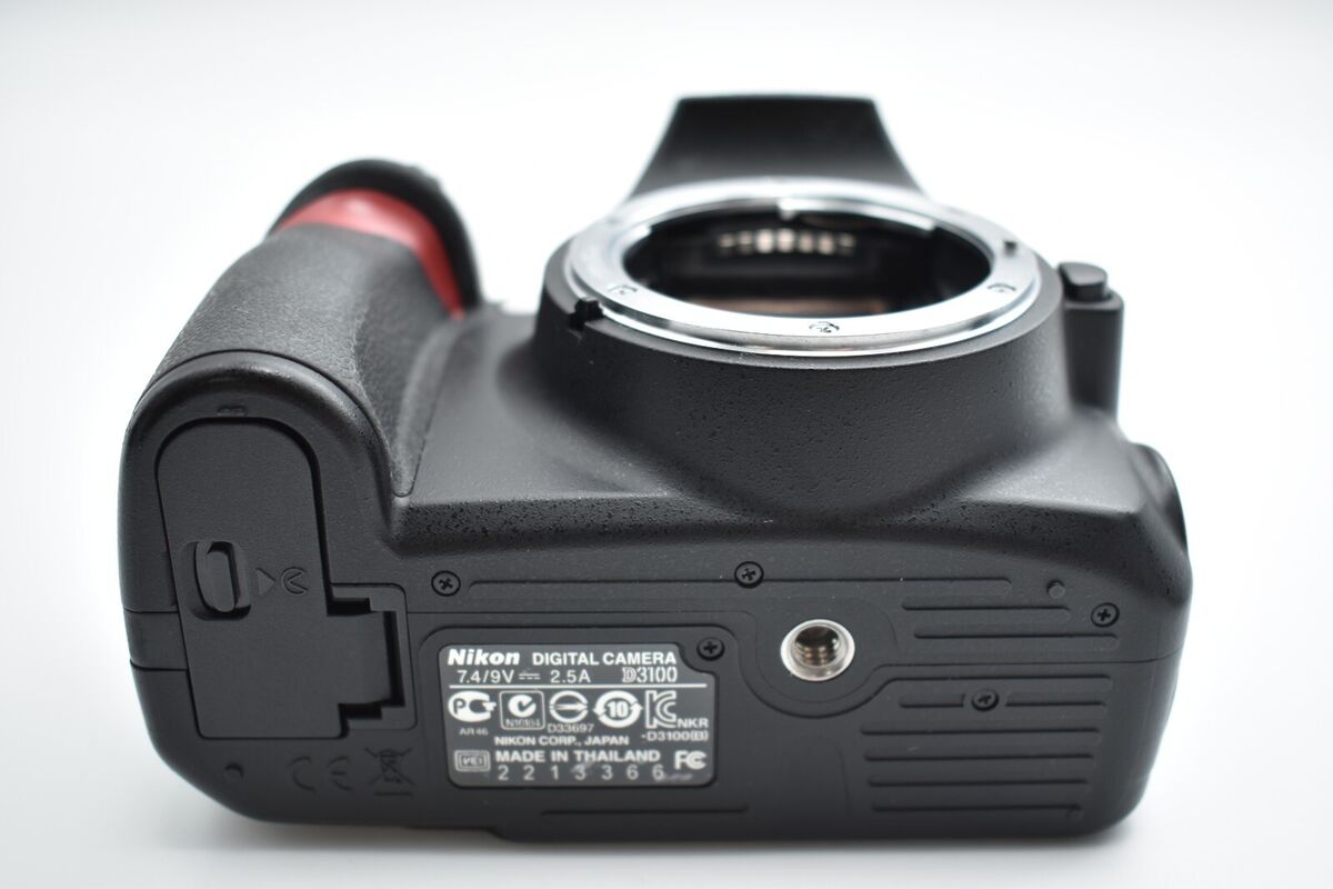 EXC+++++】Nikon D3100 Camera 18-55mm VR 55-200mm Zoom Lenses EXC+++++】Nikon D3100 Camera 18-55mm VR 55-200mm Zoom Lenses