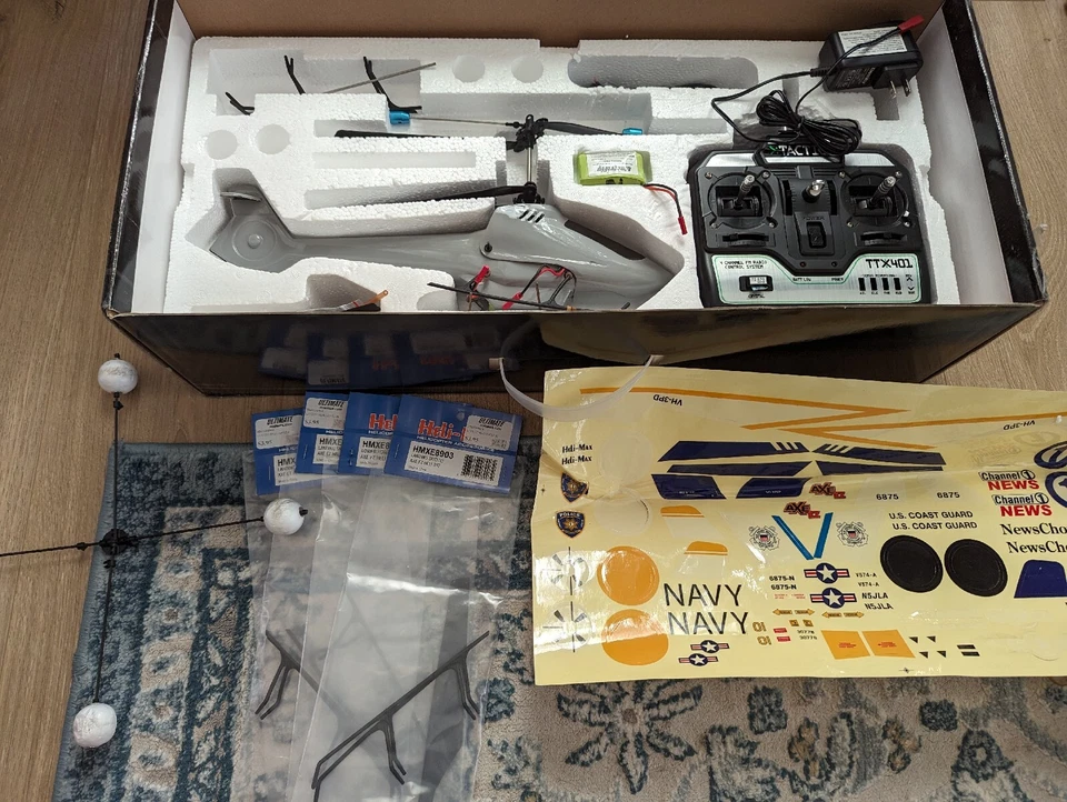 Heli Max AXE EZ HMXE0554 Pre-Built Radio Controlled RC Helicopter - Gray (READ) - Image 2 of 4