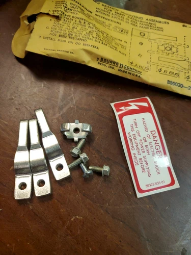 Square D SK-5669 Panelboard Mounting Kit For QO Series Breaker