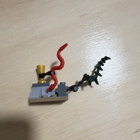 LEGO SET LOT: Ninjago, Atlantis, Alien Conquest (2516, 9440, 7050, 7049, 7976)