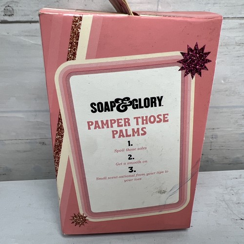 2 BRAND New Soap & Glory Body Scrub 3pk & Hand & Foot Cream Gift Set NIDB - Picture 9 of 11