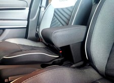 Mittelarmlehne für Fiat 600 Hybrid aus Stoff schwarz armsteun - armauflage Mittelarmlehne für Fiat 600 Hybrid aus Stoff schwarz armsteun - armauflage