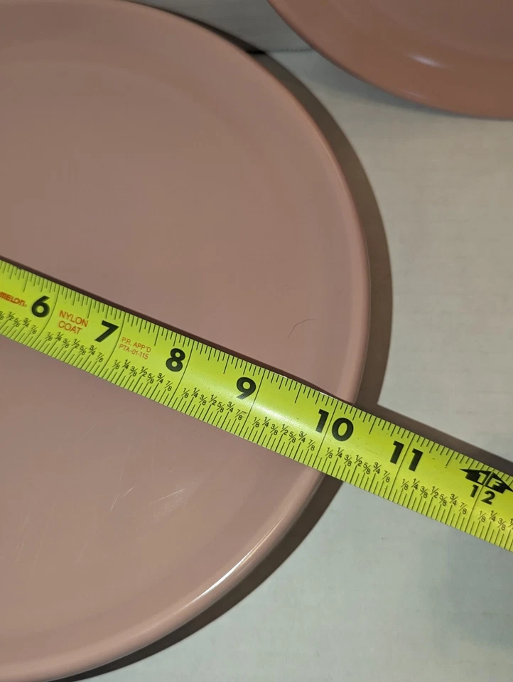 Vintage Rose Mauve Rubbermaid Melamine 9 Piece 3840 10" Dinner Plates  - Image 3 of 4