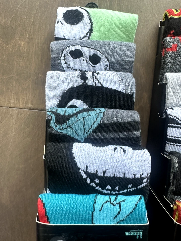 12 Pairs Men's Socks Casual Crew AC/DC Nightmare Before Christmas Shoe Size 8-12 - Image 4 of 4