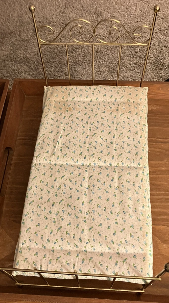 Brass baby bed top